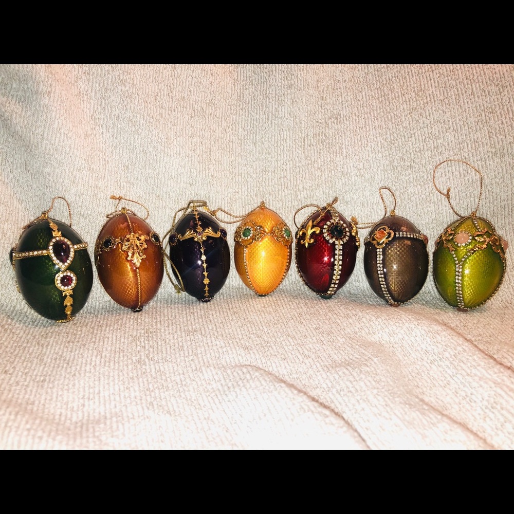 Rare collection of 27 Vivian Alexander ornaments